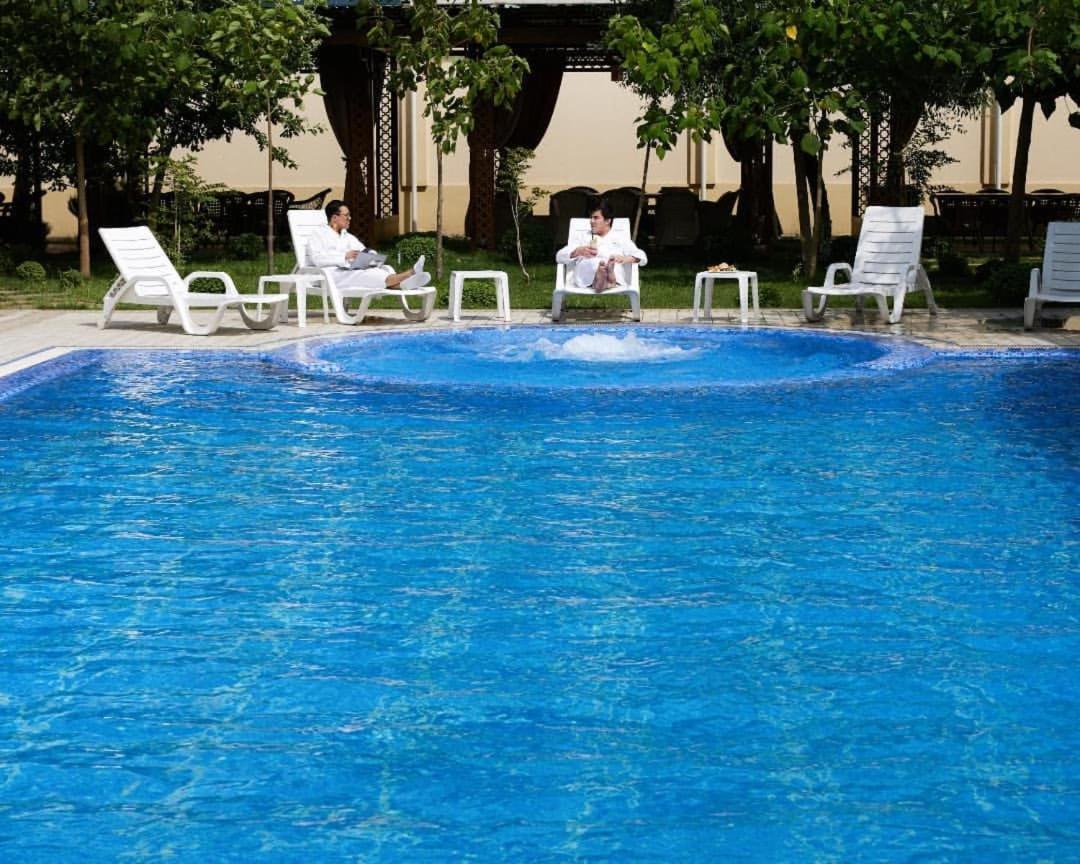 Asmald Palace Hotel Κοκάντ  Εξωτερικό φωτογραφία
